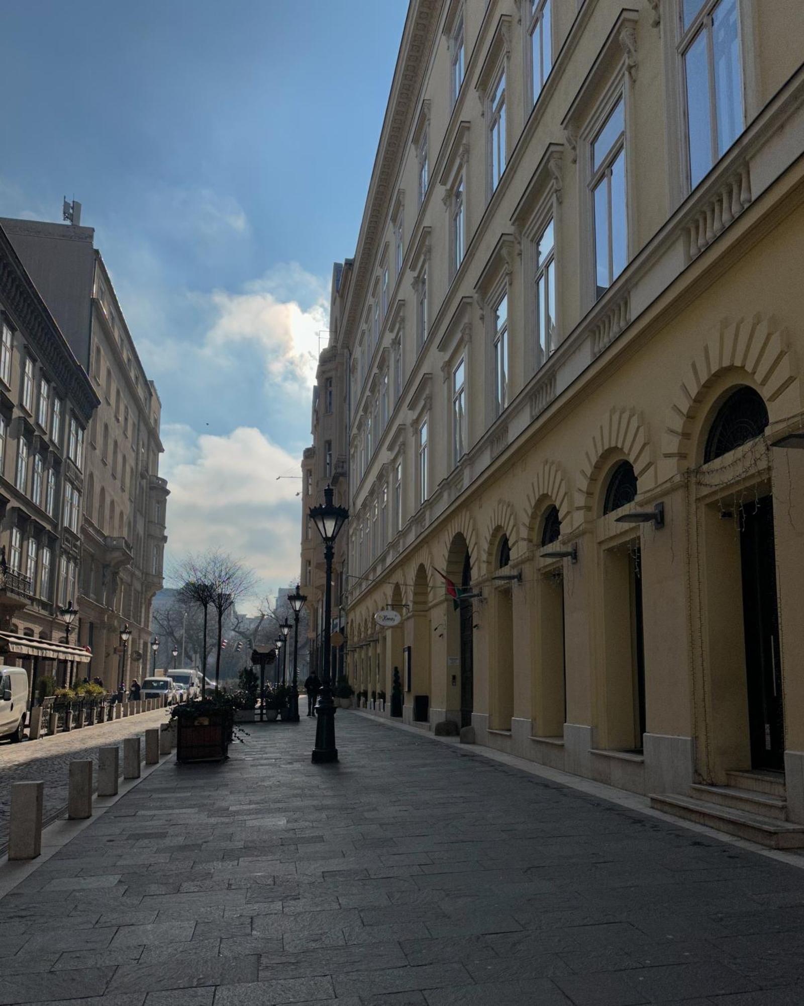 Dolce Vita Basilica Budapest Exterior foto